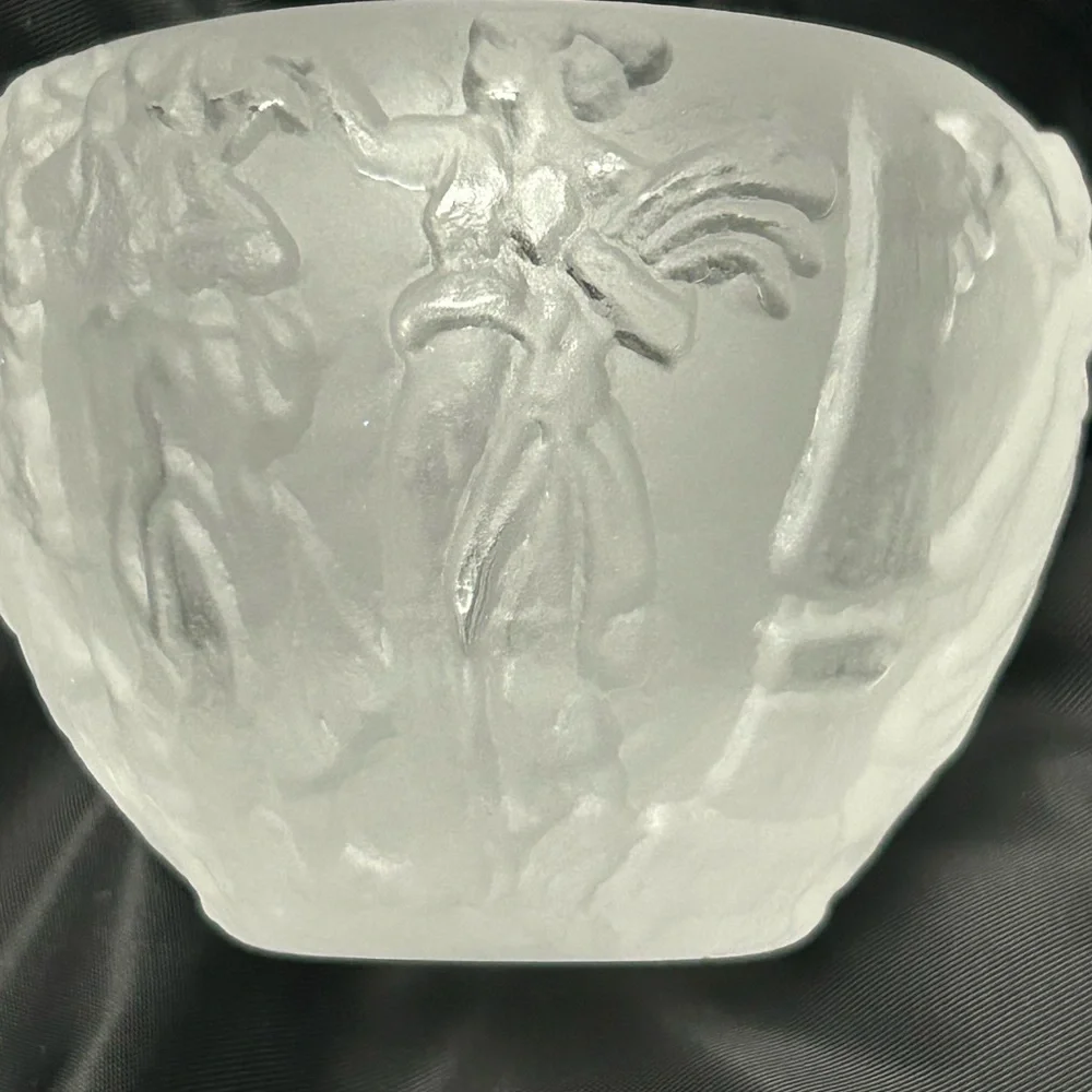 Medici Cristalleria Italy Frosted Art Glass Bowl – Lalique-Inspired Nymph Design